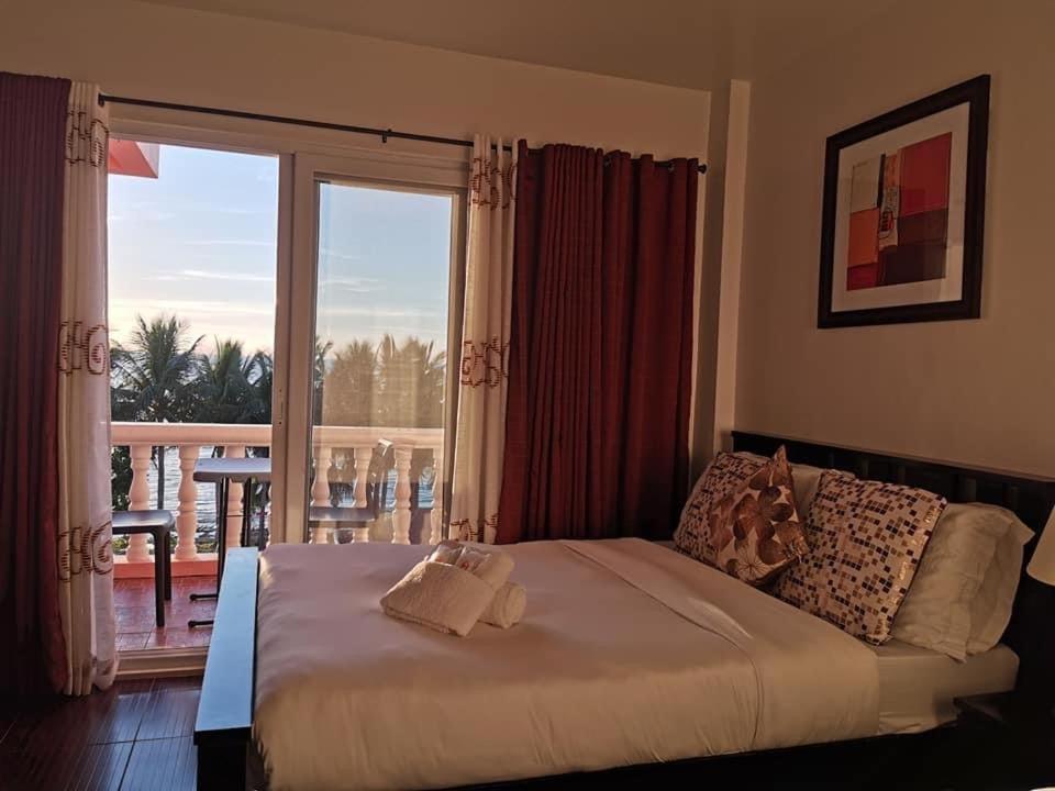 Amboy Hometel Basco Luaran gambar