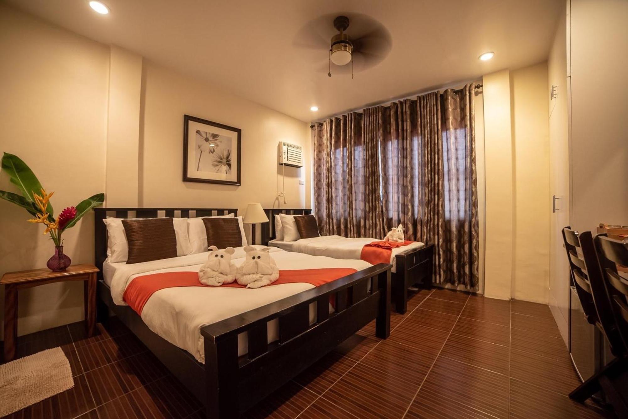 Amboy Hometel Basco Luaran gambar