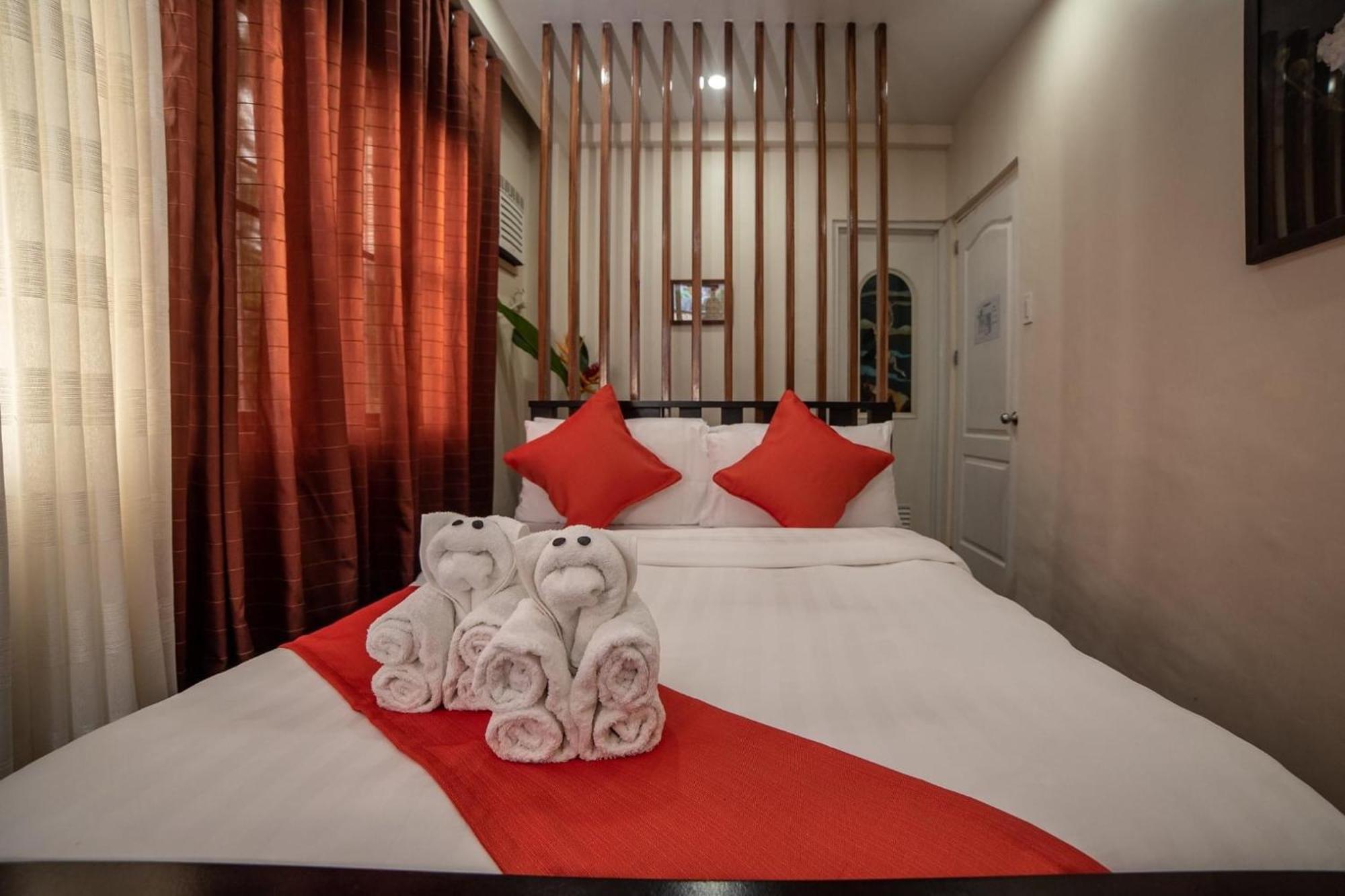 Amboy Hometel Basco Luaran gambar