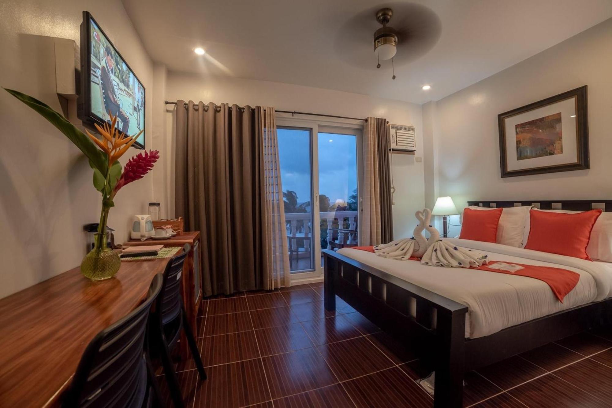 Amboy Hometel Basco Luaran gambar